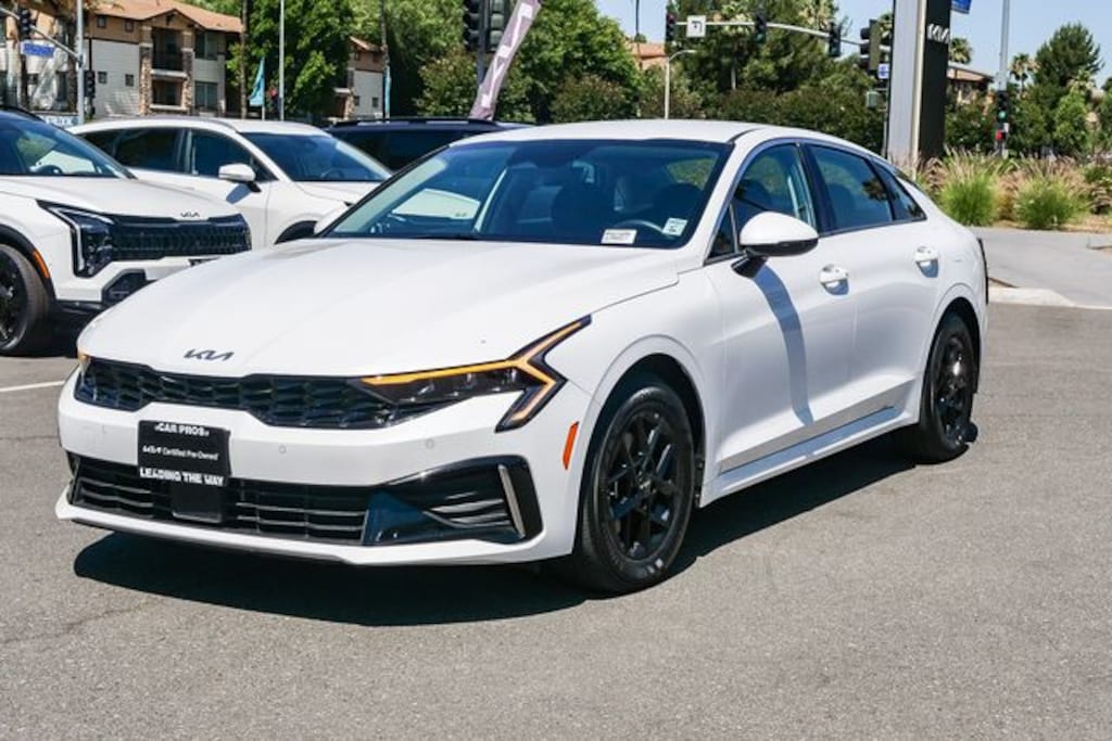 Certified 2025 Kia K5 LXS Sedan