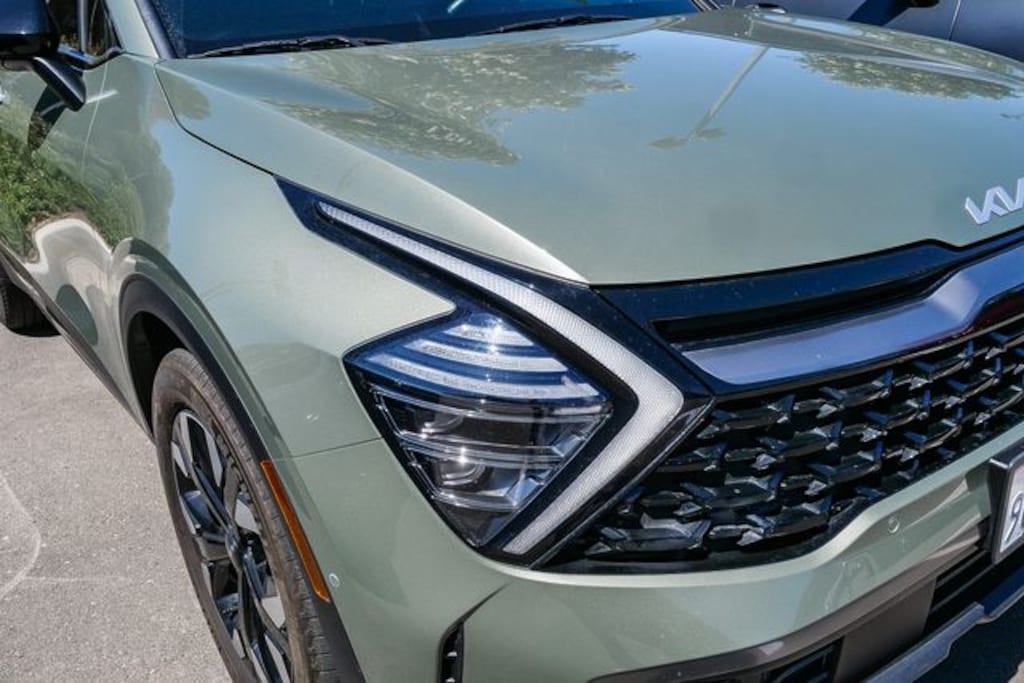 Certified 2024 Kia Sportage Plug-In Hybrid X-Line Prestige SUV