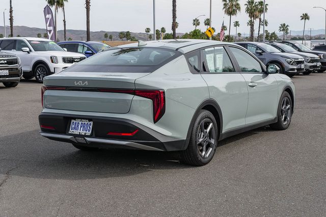 2025 Kia K4 LXS photo 6
