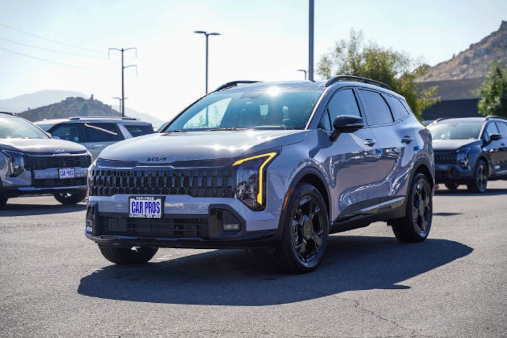New 2026 Kia Sportage Plug-In Hybrid X-Line Prestige SUV