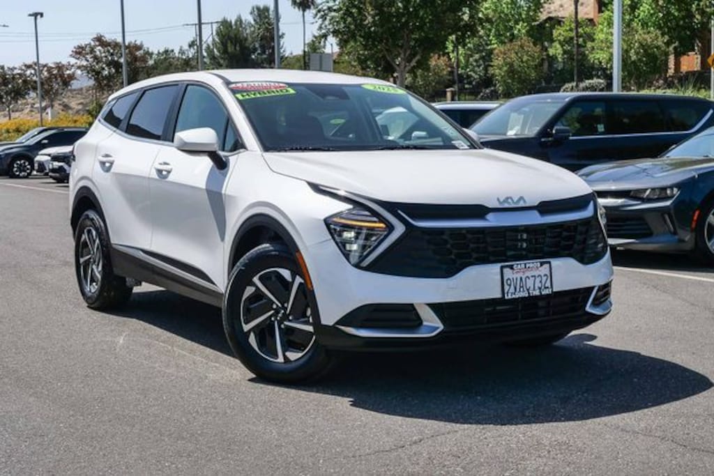 Certified 2025 Kia Sportage Hybrid LX SUV