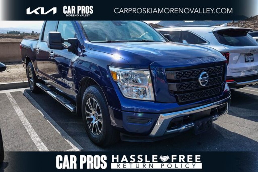 Used 2020 Nissan Titan SV Truck Crew Cab