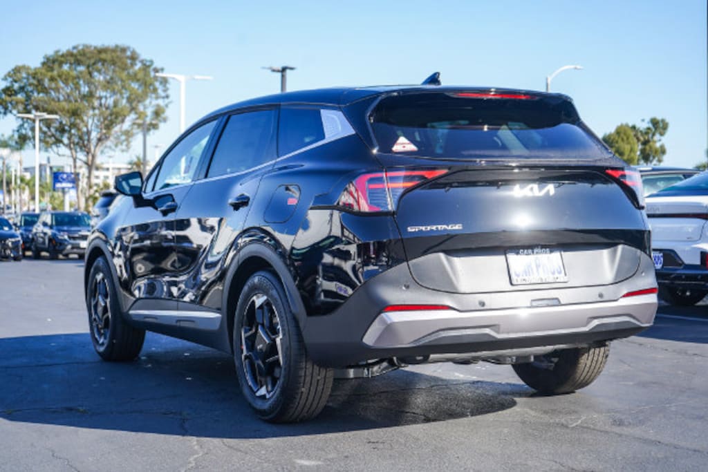New 2026 Kia Sportage EX SUV