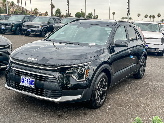 New 2026 Kia Niro LX SUV