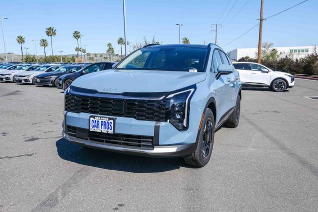 New 2026 Kia Sportage Hybrid EX SUV
