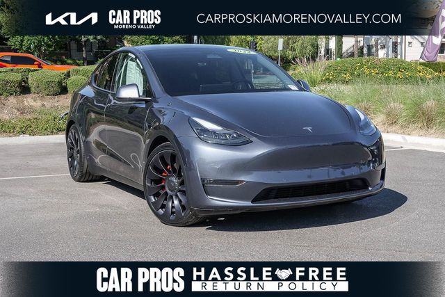 2022 Tesla Model Y Performance Dual Motor All-Wheel Drive's photo