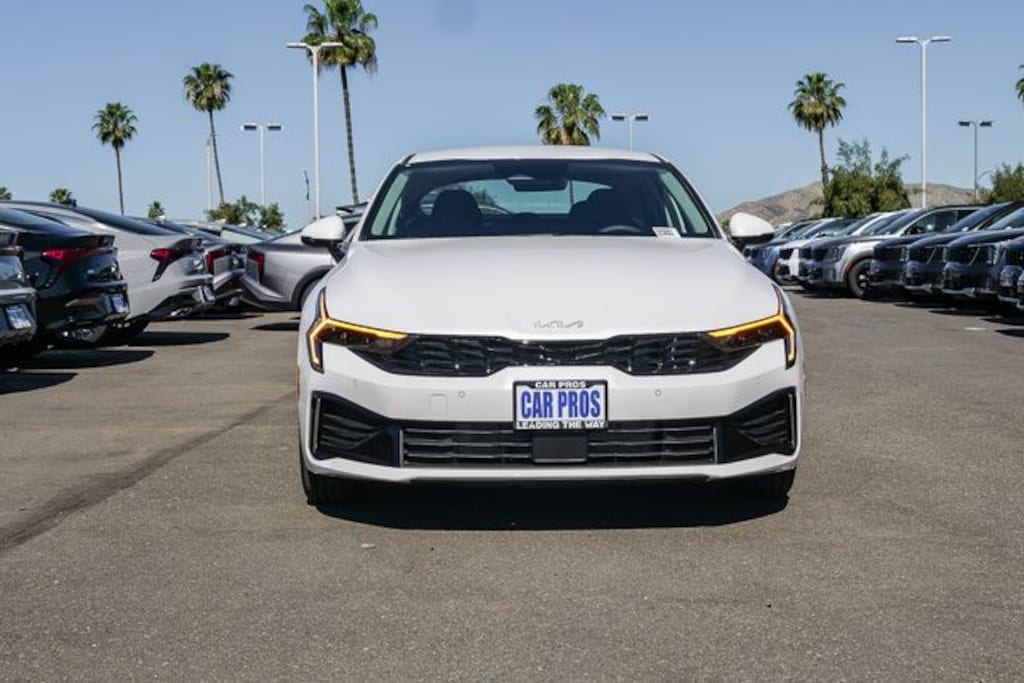 New 2026 Kia K5 LXS Sedan