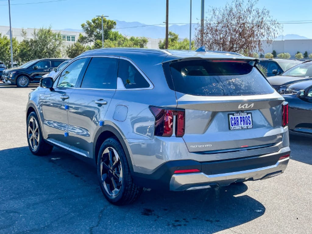 New 2026 Kia Sorento Plug-In Hybrid EX SUV