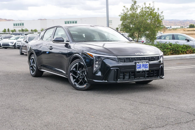 2026 Kia K4