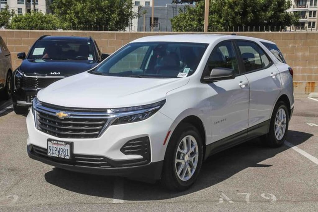 Used 2023 Chevrolet Equinox LS w/1LS SUV