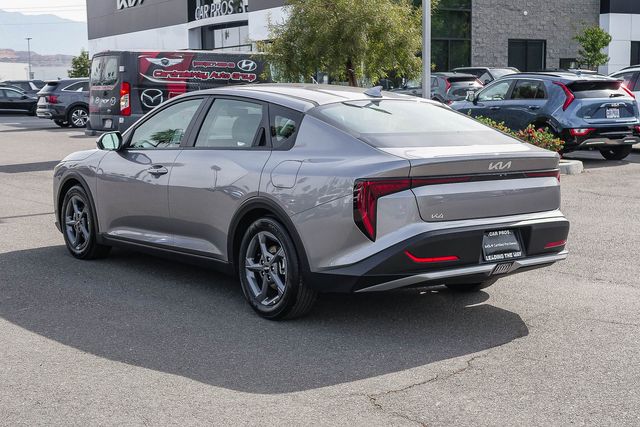2025 Kia K4 LXS photo 4