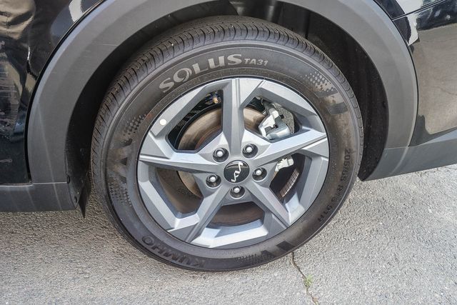 2025 Kia K4 LXS photo 6