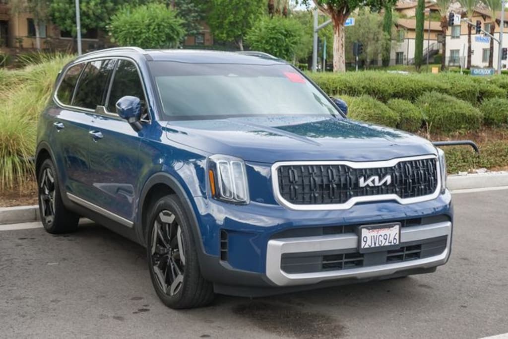 Certified 2024 Kia Telluride EX SUV
