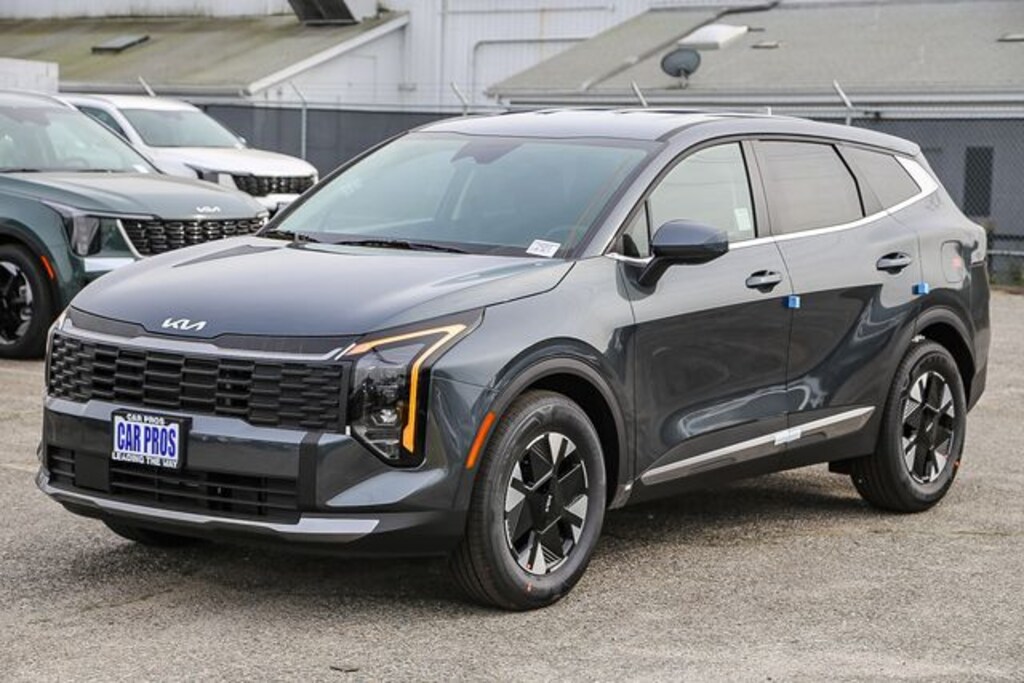 New 2026 Kia Sportage Hybrid LX SUV