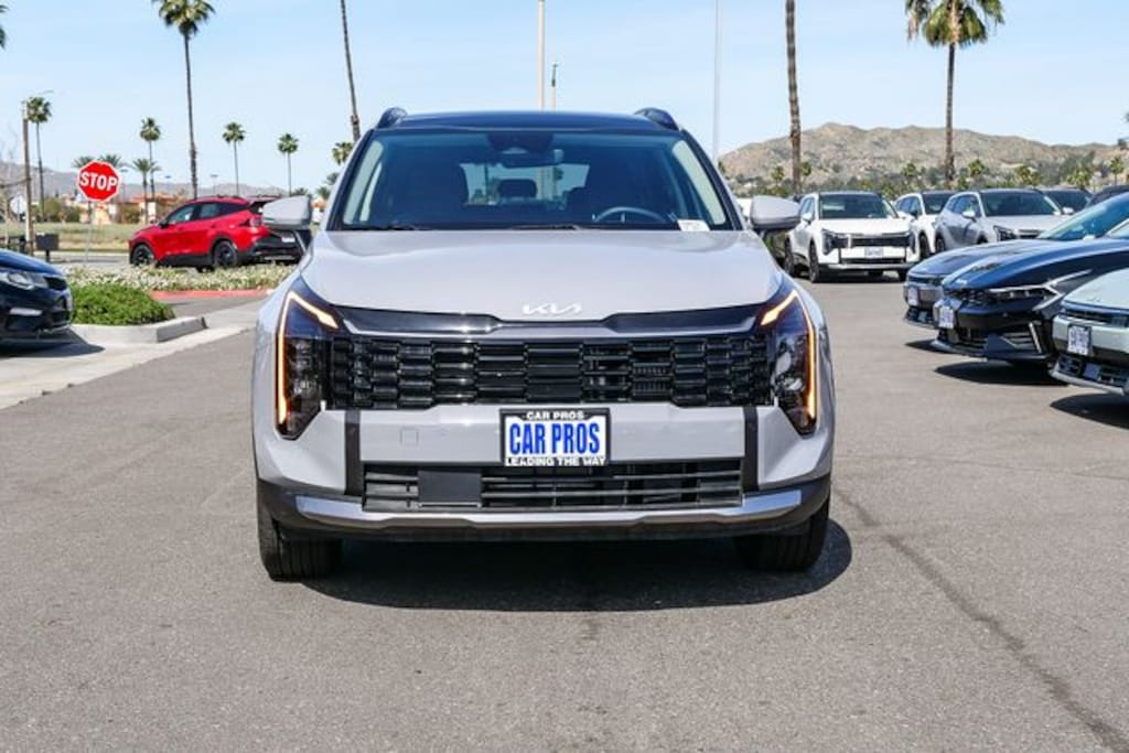 New 2026 Kia Sportage Hybrid EX SUV