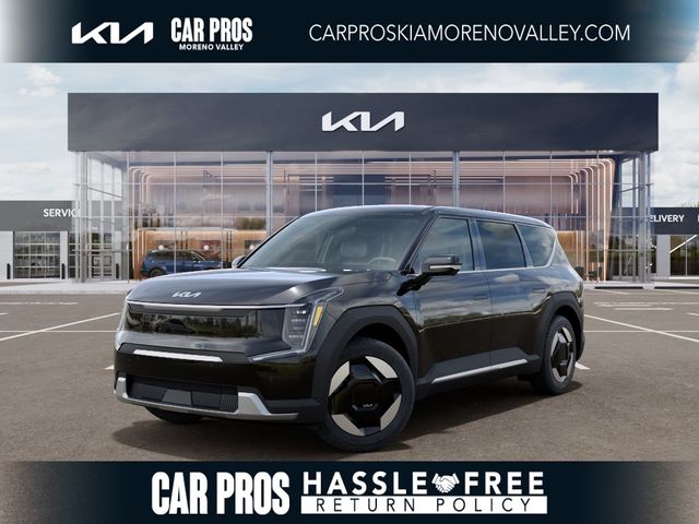 2026 Kia EV9 Light's photo