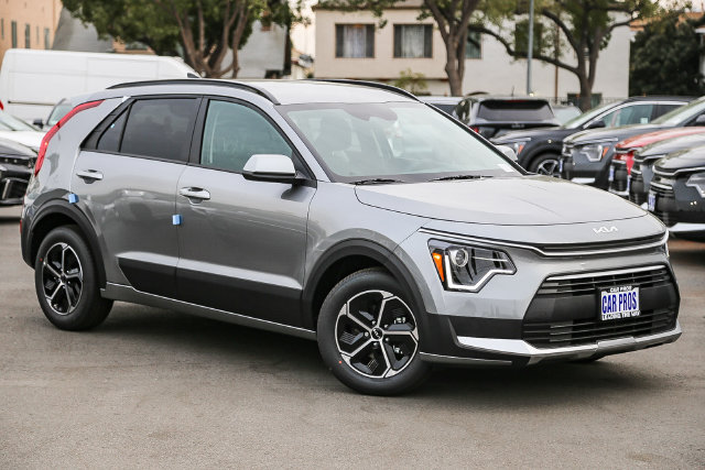 New 2026 Kia Niro LX SUV