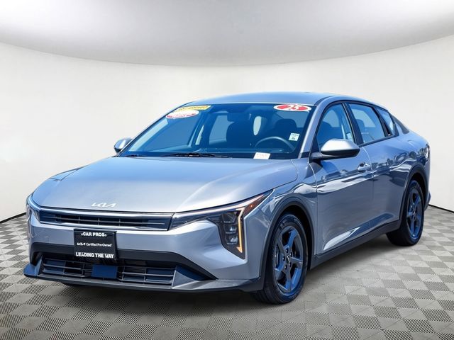 2025 Kia K4 photo 4
