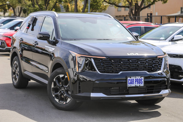 New 2026 Kia Sorento S SUV