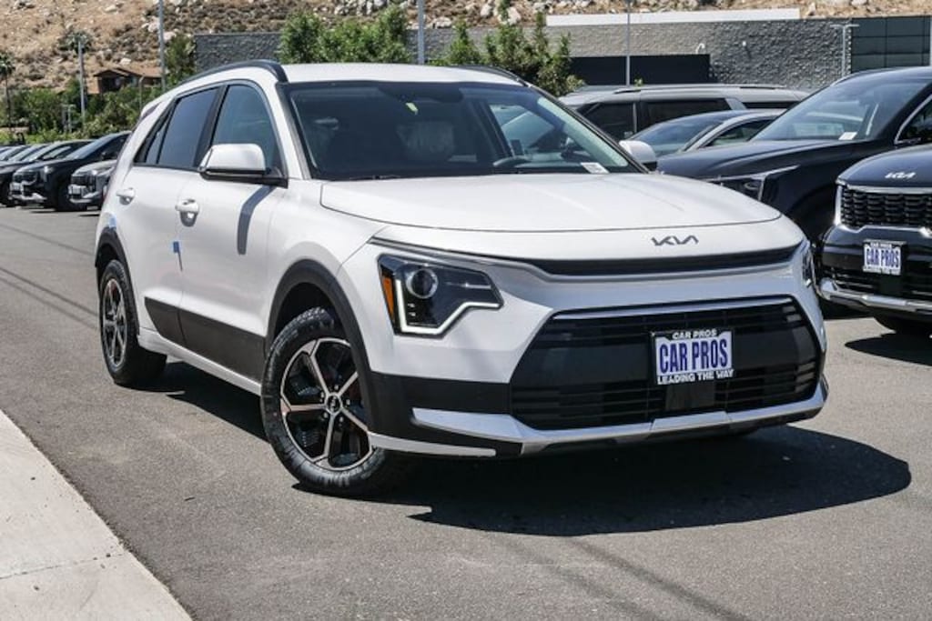 New 2026 Kia Niro EX SUV