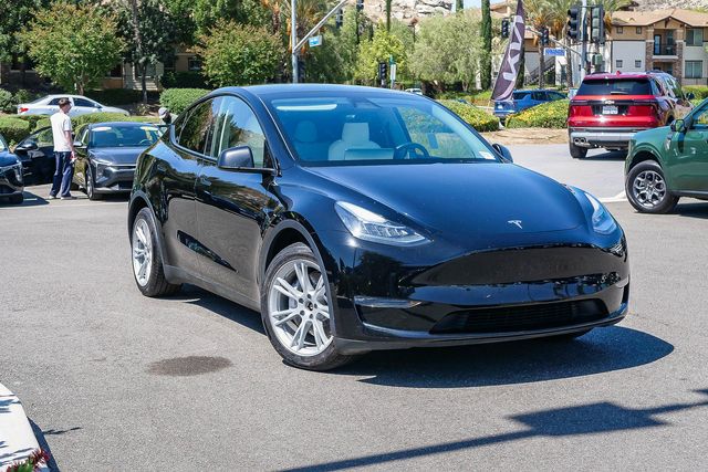 Used 2023 Tesla Model Y Long Range with VIN 7SAYGDEE3PA147015 for sale in Moreno Valley, CA