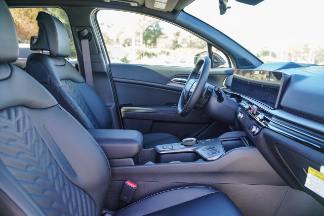 2026 Kia Sportage X-Line Prestige - Photo 17