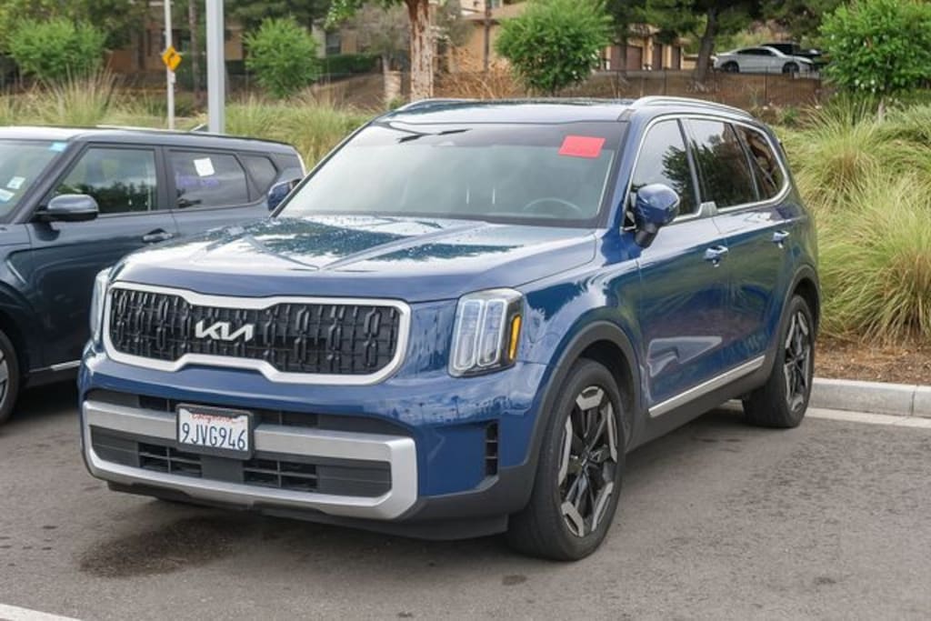 Certified 2024 Kia Telluride EX SUV