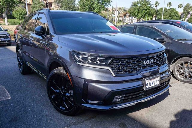 2023 Kia Sorento SX photo 2