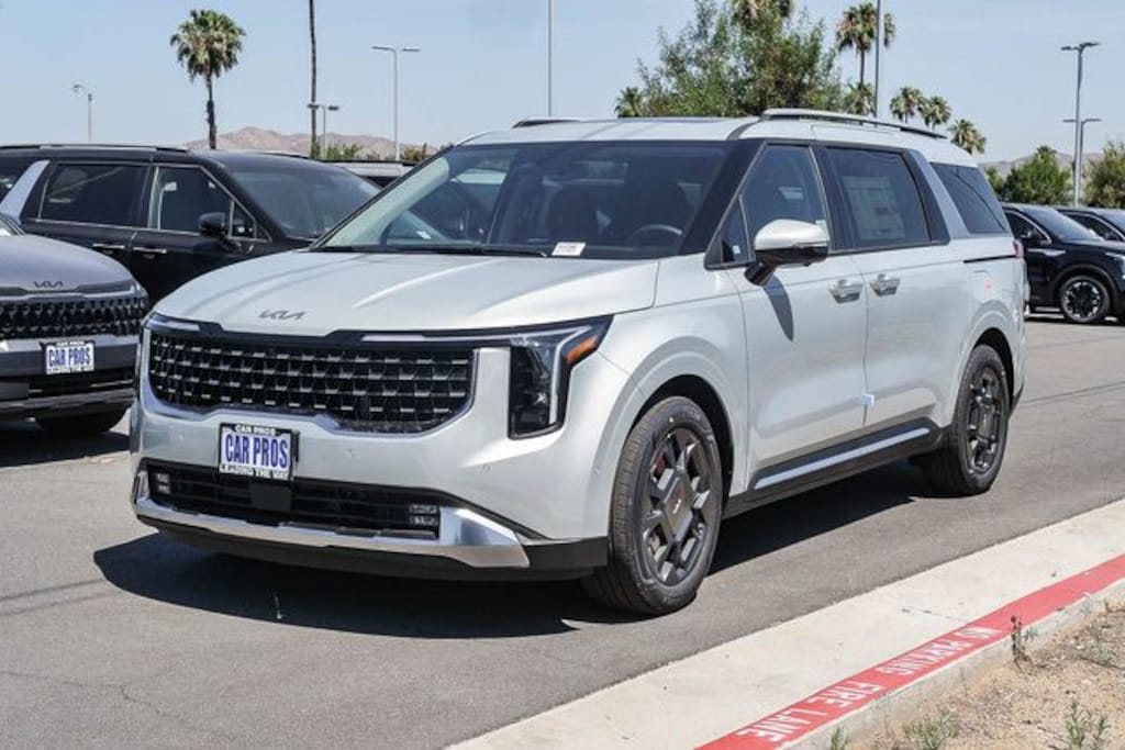 New 2026 Kia Carnival Hybrid SX Van Passenger Van