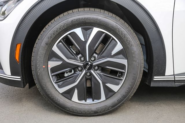 2024 Kia EV6 Light L/R - Photo 11