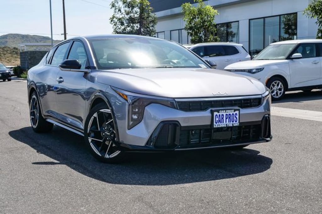 New 2026 Kia K4 GT-Line Sedan