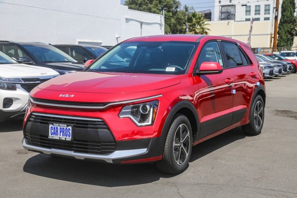 New 2026 Kia Niro LX SUV