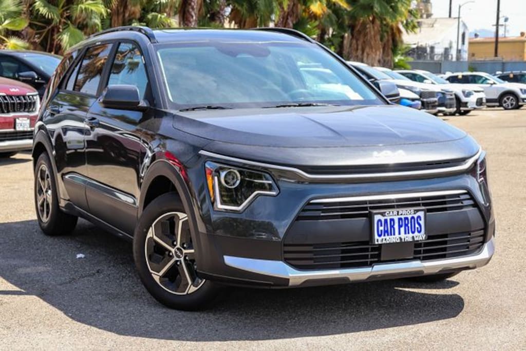 New 2026 Kia Niro EX SUV