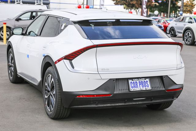 2024 Kia EV6 Light L/R - Photo 7