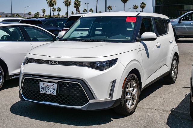 2023 Kia Soul S photo 6