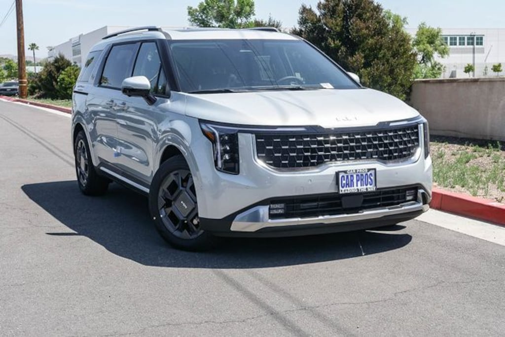 New 2026 Kia Carnival Hybrid SX Van Passenger Van