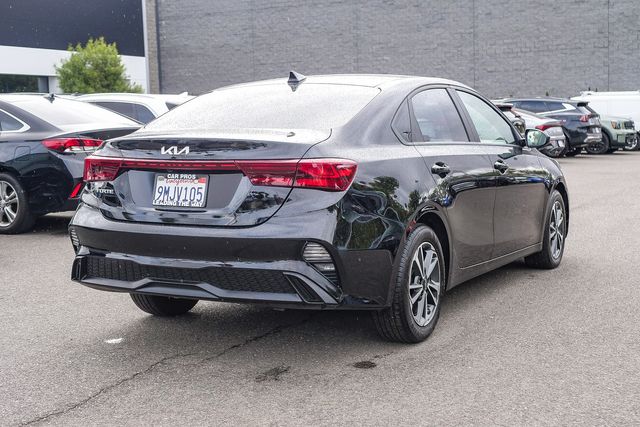 2024 Kia Forte LXS photo 6