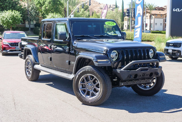 2020 Jeep Gladiator Pre-Owned 2020 Jeep Gladiator Overland
