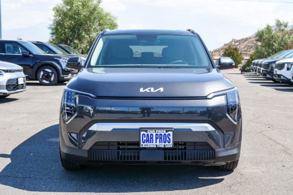 New 2027 Kia EV3 Light SUV