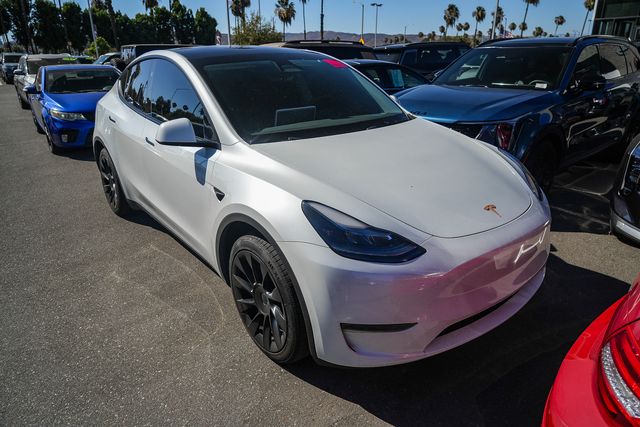 Used 2024 Tesla Model Y Long Range with VIN 7SAYGDEE4RA218936 for sale in Moreno Valley, CA