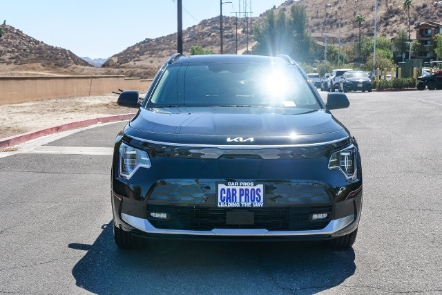 Used 2025 Kia Niro Wave with VIN KNDCT3L11S5143653 for sale in Moreno Valley, CA