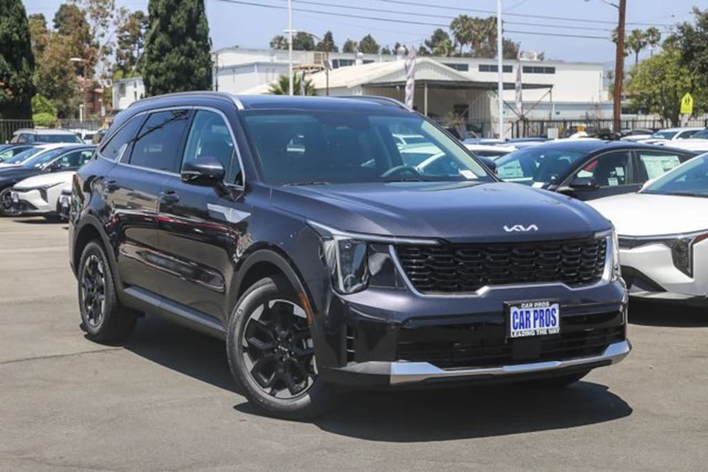 New 2026 Kia Sorento S SUV