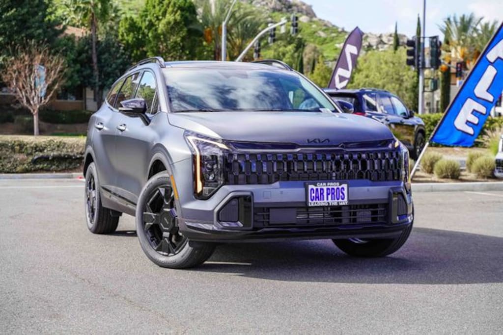 New 2026 Kia Sportage Hybrid X-Line SUV
