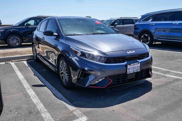 2023 Kia Forte GT-Line photo 2