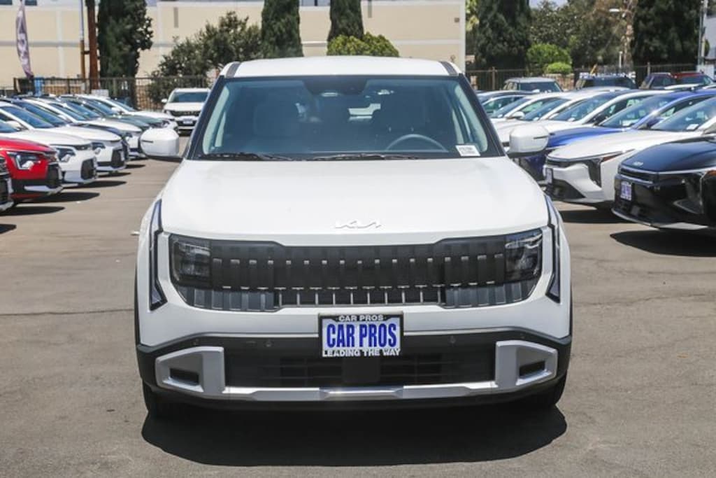 New 2027 Kia Seltos LX SUV