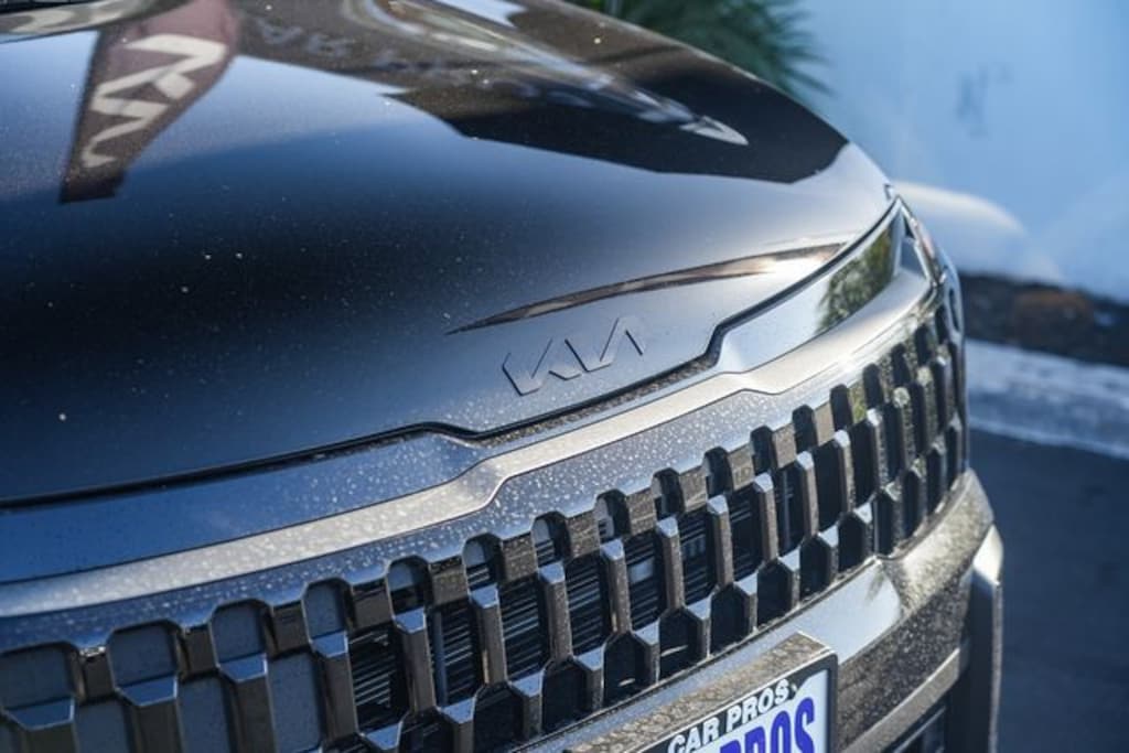 New 2026 Kia Sportage Hybrid X-Line SUV
