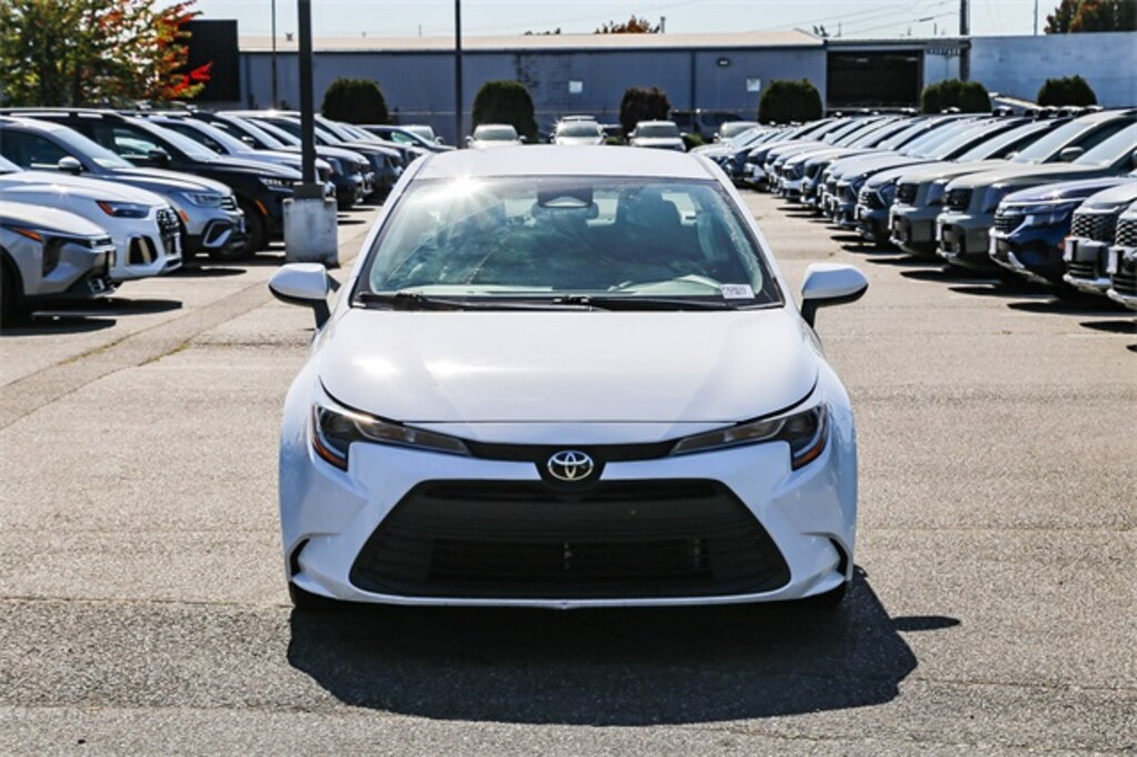 Used 2023 Toyota Corolla LE Sedan