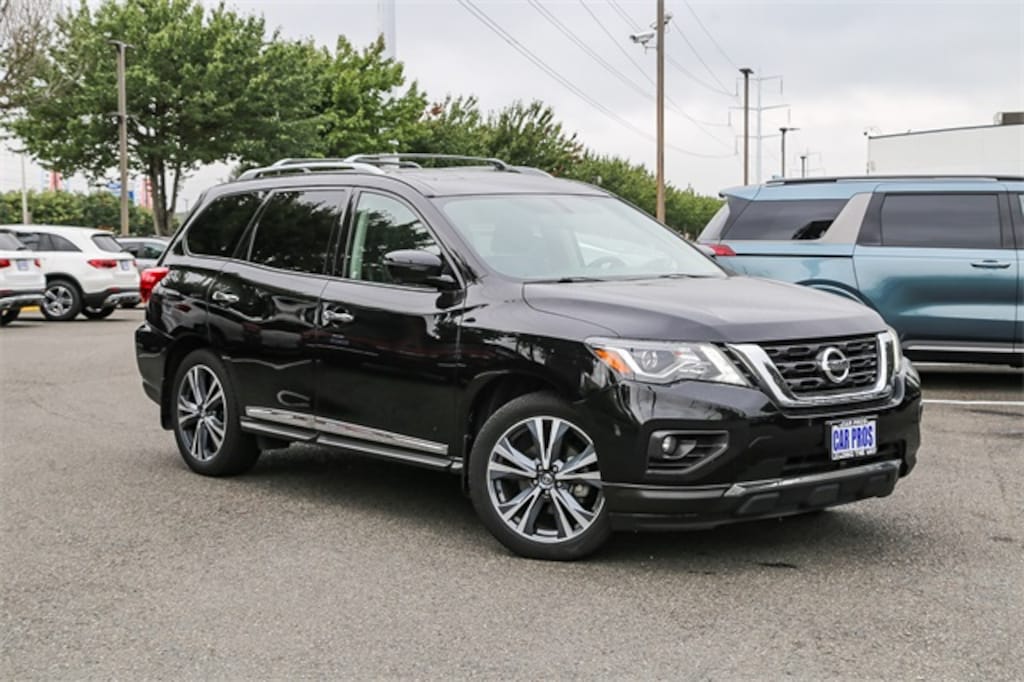 Used 2020 Nissan Pathfinder Platinum SUV