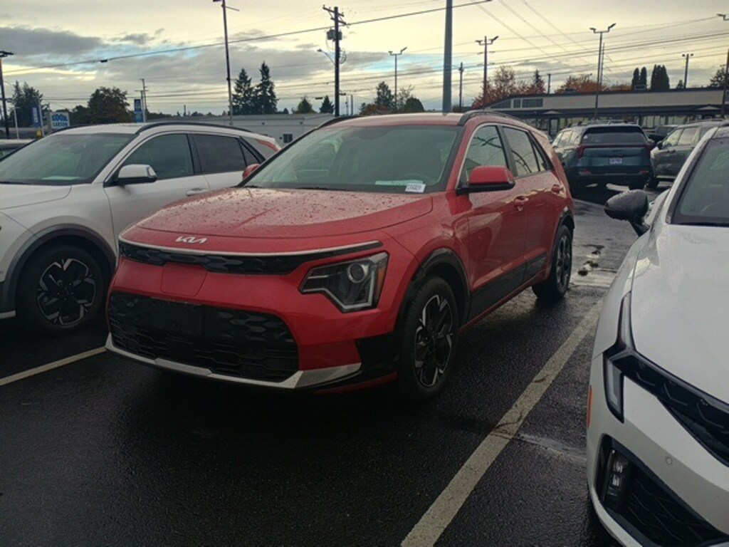 Certified 2024 Kia Niro EV Wind SUV