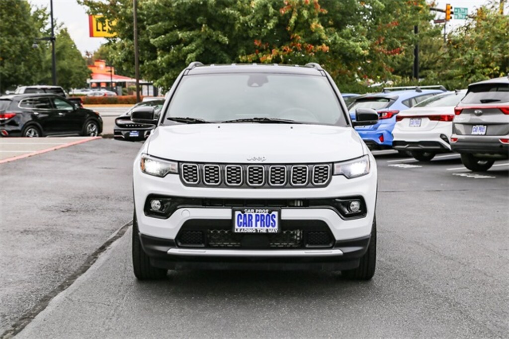 Used 2024 Jeep Compass Limited SUV